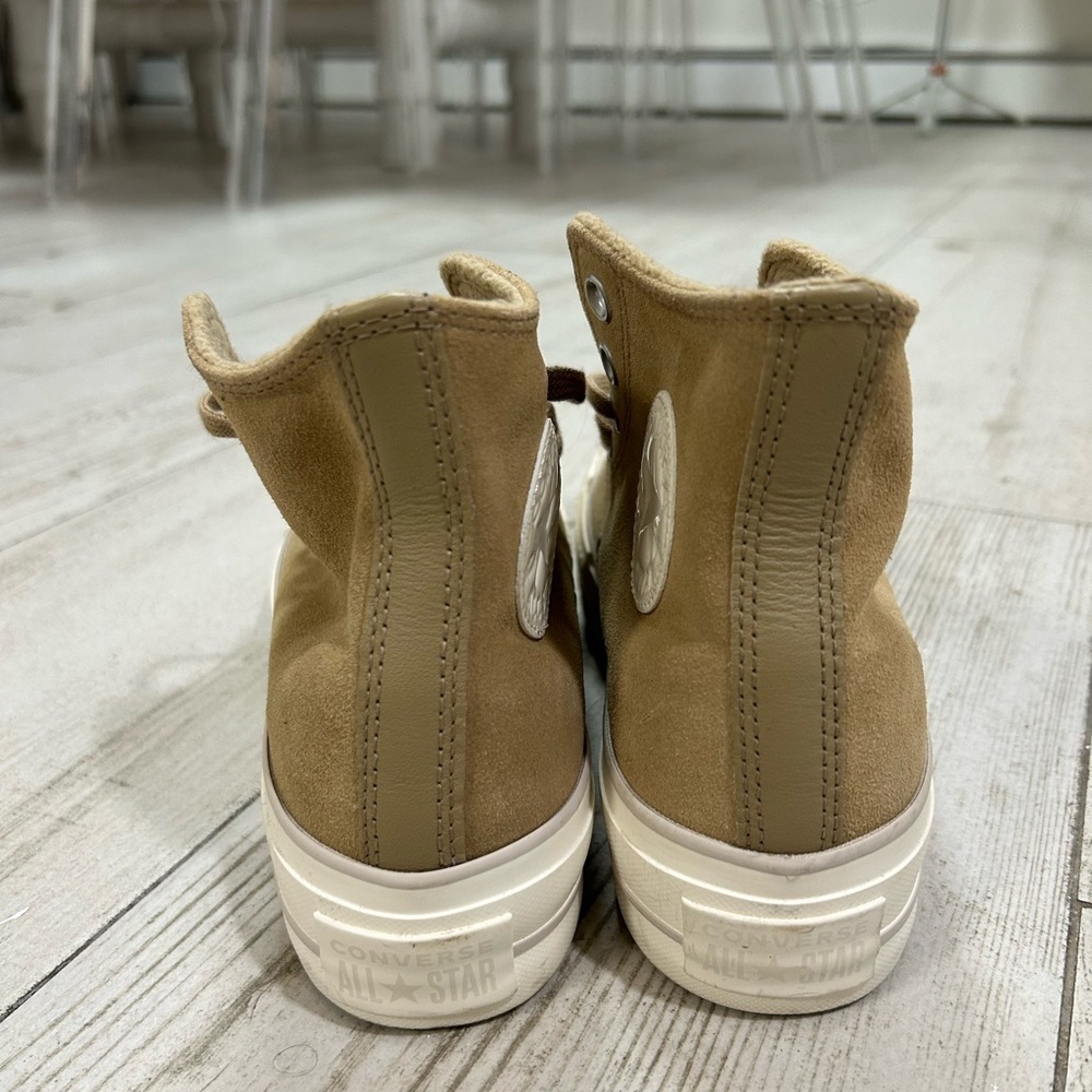 Converse - Picture 4 of 5